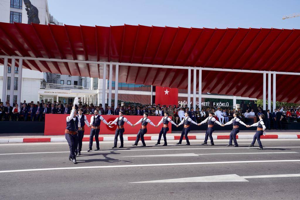 İmamoğlu 30 Ağustos'ta konuştu: Cumhuriyet'e ve Atatürk'e layık bireyler olmayı inşallah başarırız 26
